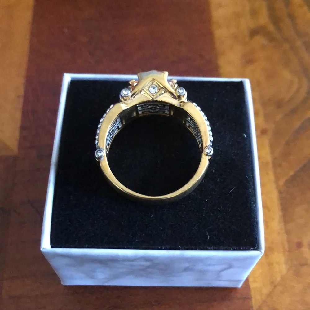 Men’s fashionable faceted champagne stone gold metal gentleman band ring NWT 12